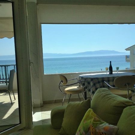 شقة Luxury Sea View Ofrínion المظهر الخارجي الصورة