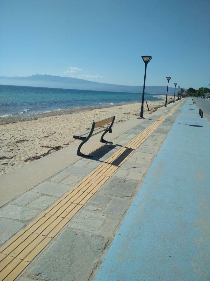 شقة Luxury Sea View Ofrínion المظهر الخارجي الصورة